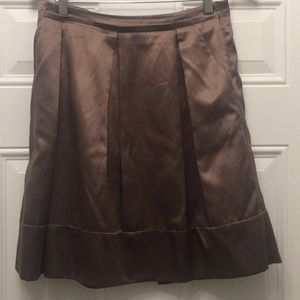 BCBGMaxAzria pleated silk blend skirt Sz 2 EUC
